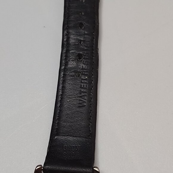 Guess Waterpro Watch With Black Leather Band - Picture 7 of 16